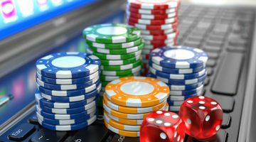 online casino dice and chips